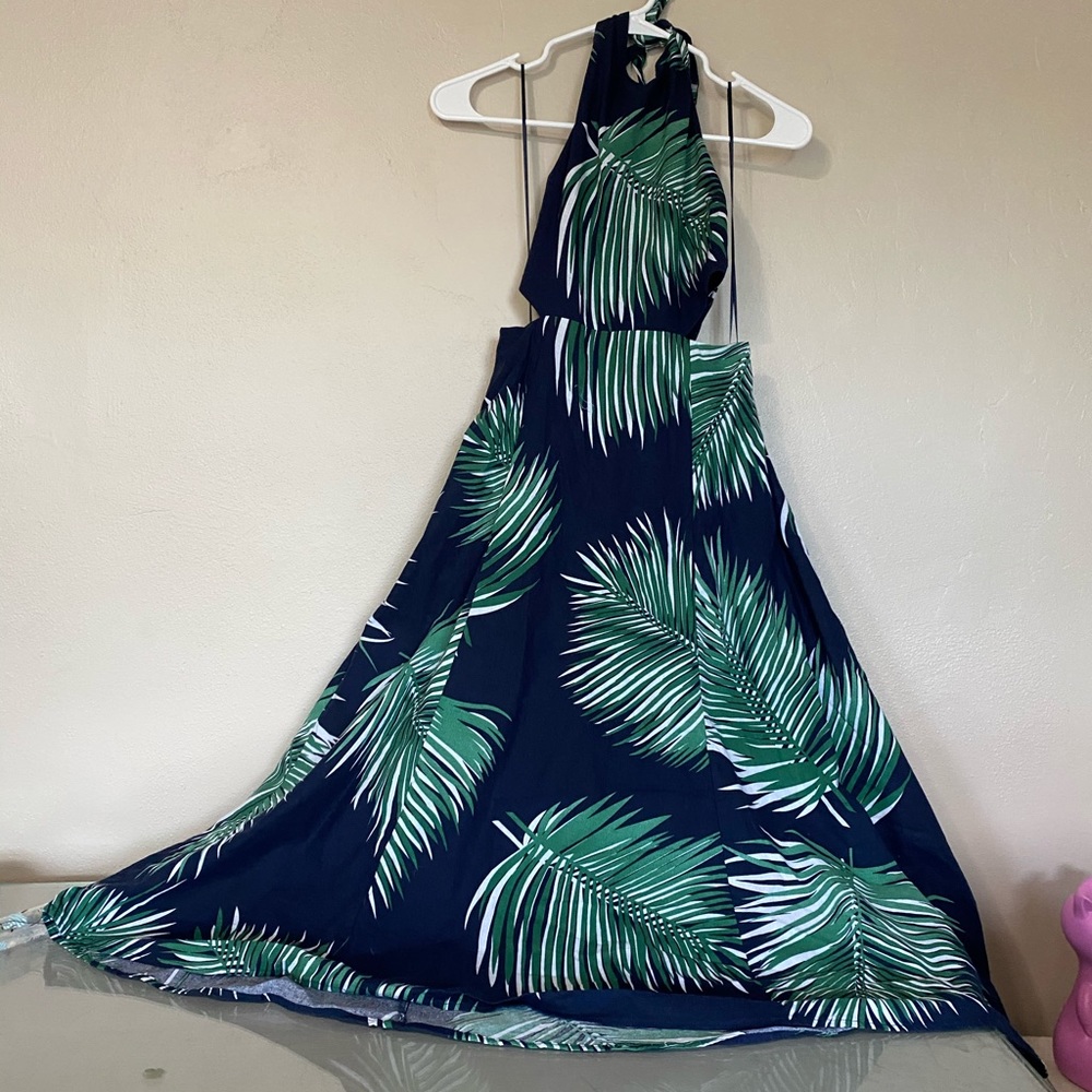 Navy palm branch dress.